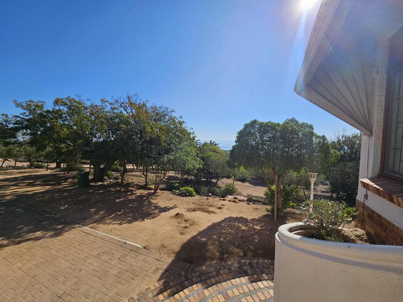 6 Bedroom Property for Sale in Da Gama Bay Western Cape